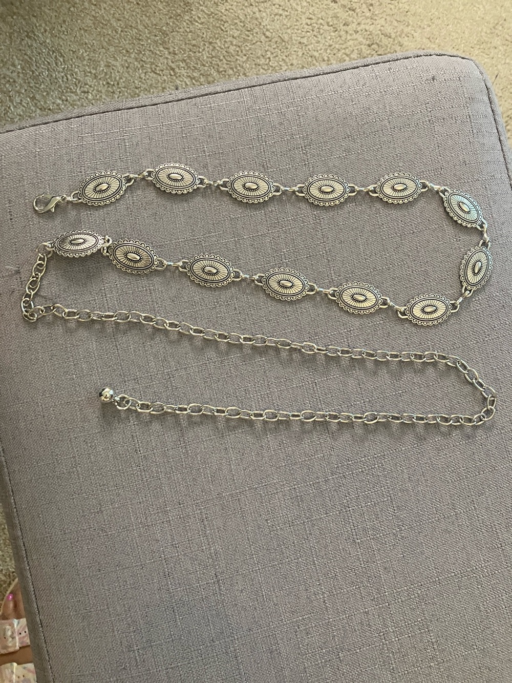 Silver-Tone Oval Medallion Chain Waist Belt